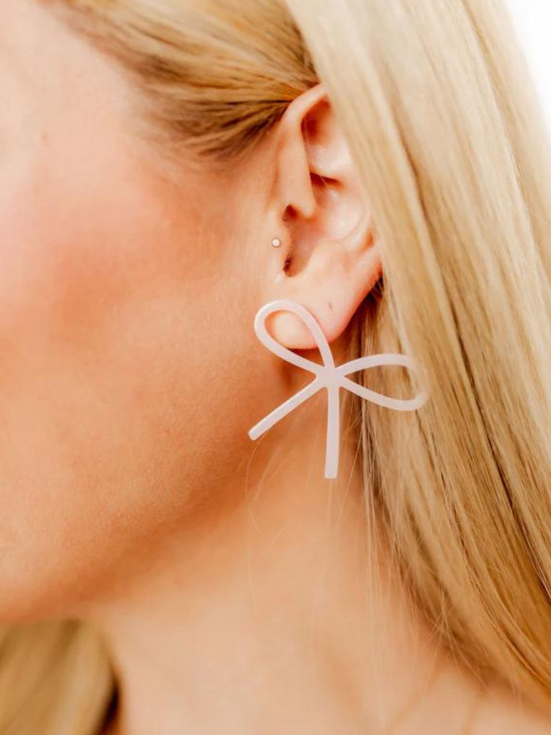 Lola Pale Pink Bow Earring